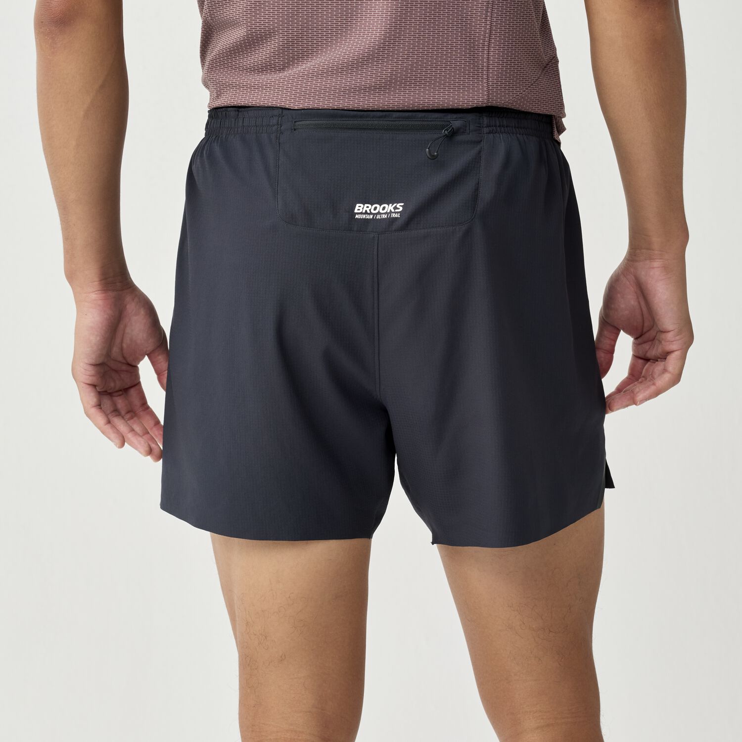 Brooks Cascadia 2-in-1 Short - Herre - Black