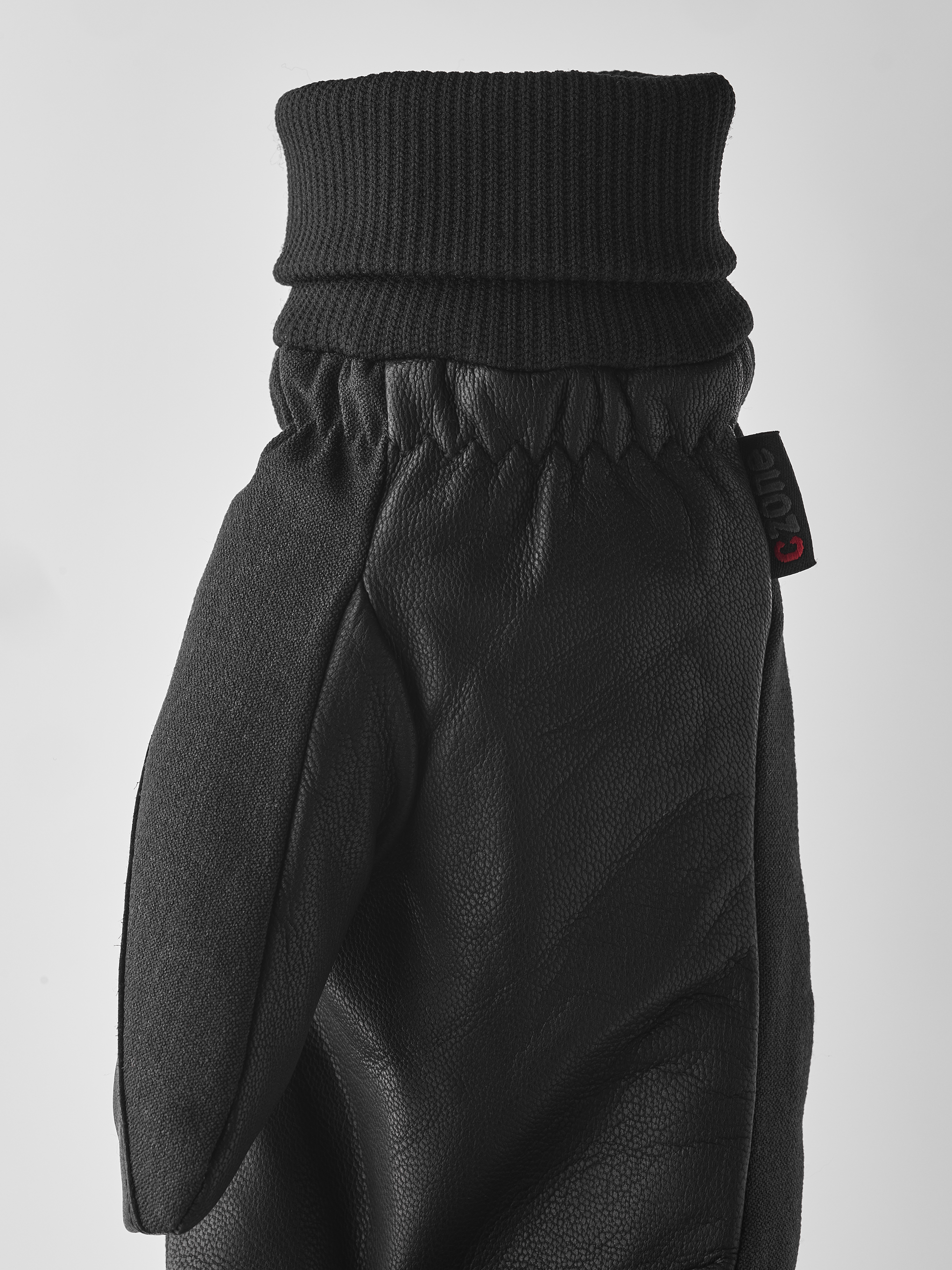 Hestra CZone Frame - mitt Black
