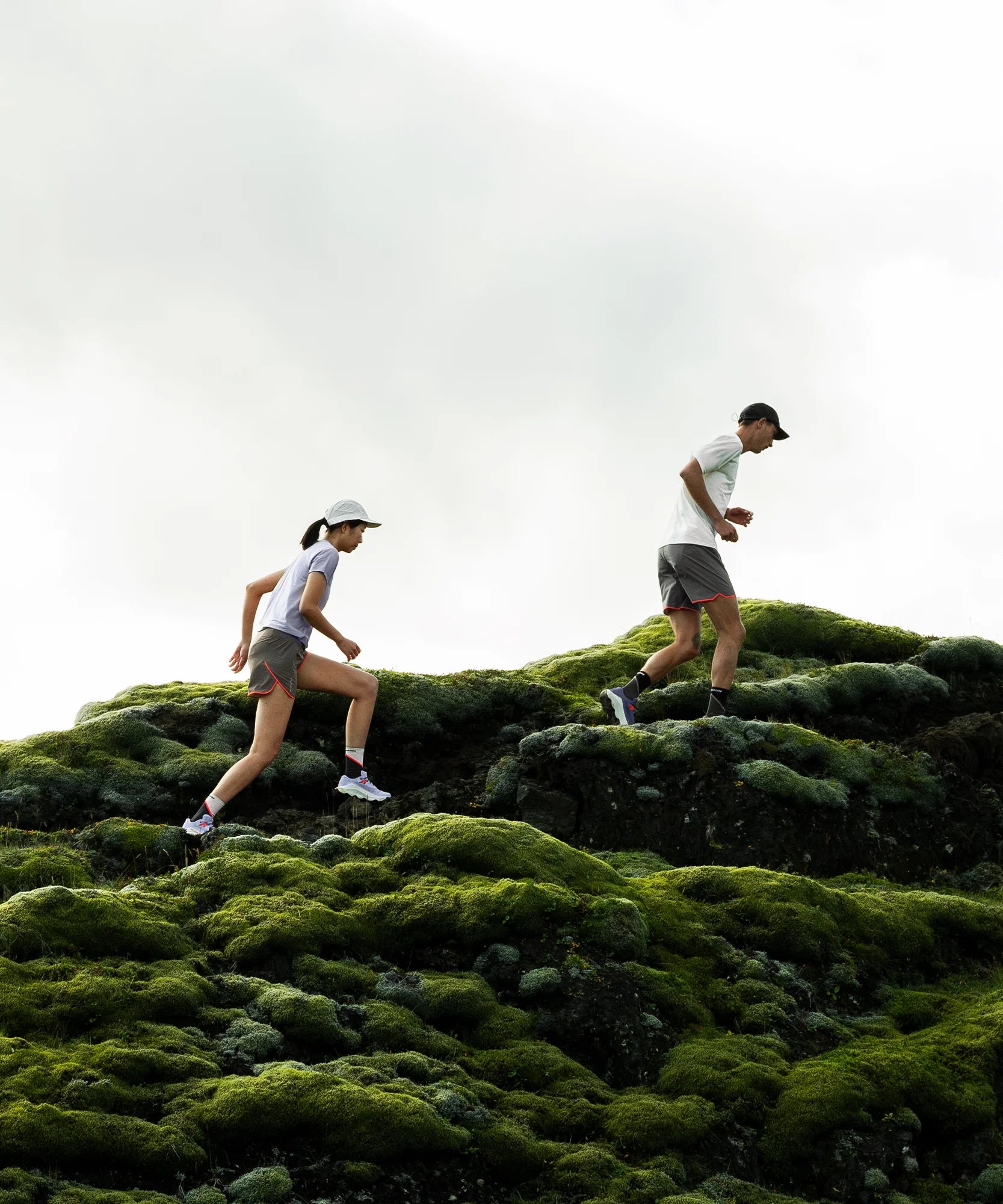 Salomon ULTRA GLIDE 3 W Cosmic Sky/Icicle/Neon