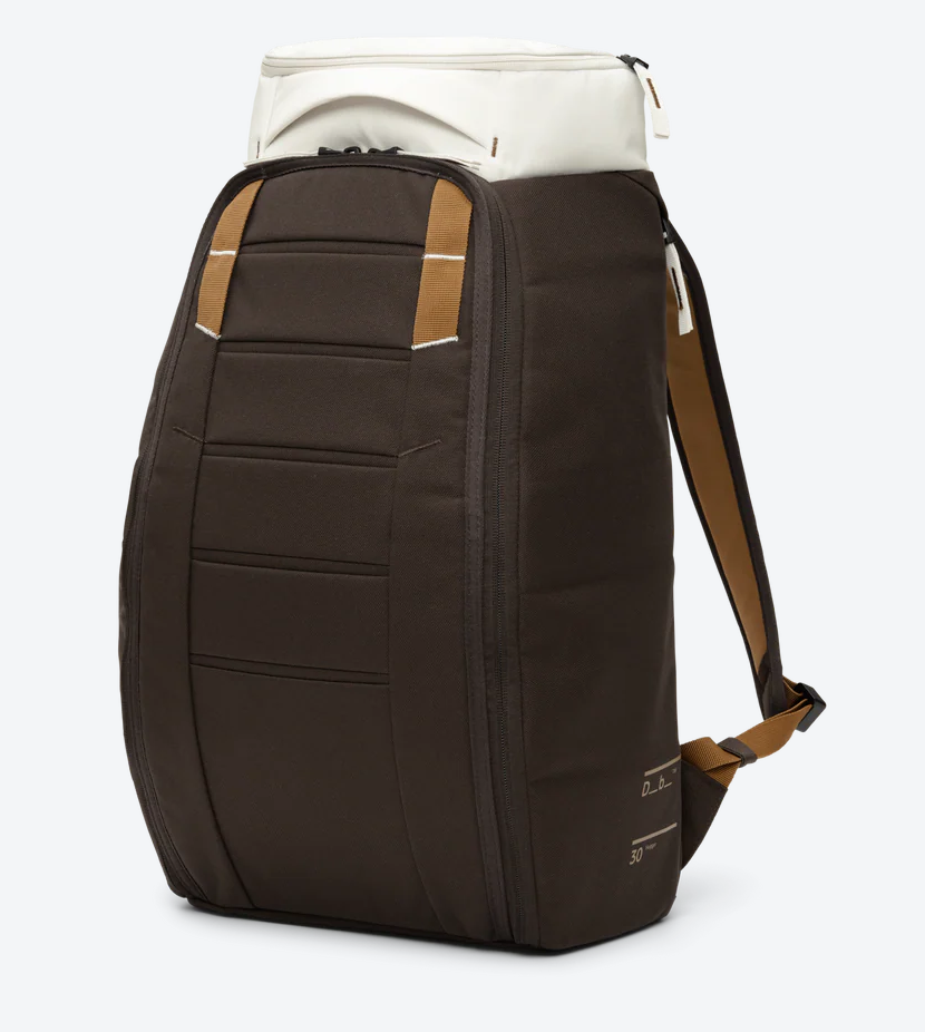 DB Hugger 30L