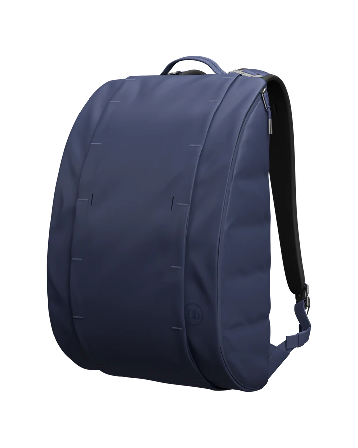 DB The Hugger Base Backpack 15L / The Vinge side-acces